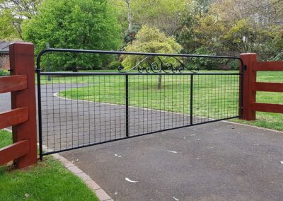 Decorative Farm Gate (Supplied Only with Gate Automation and Fencing)